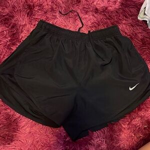 Black Nike shorts